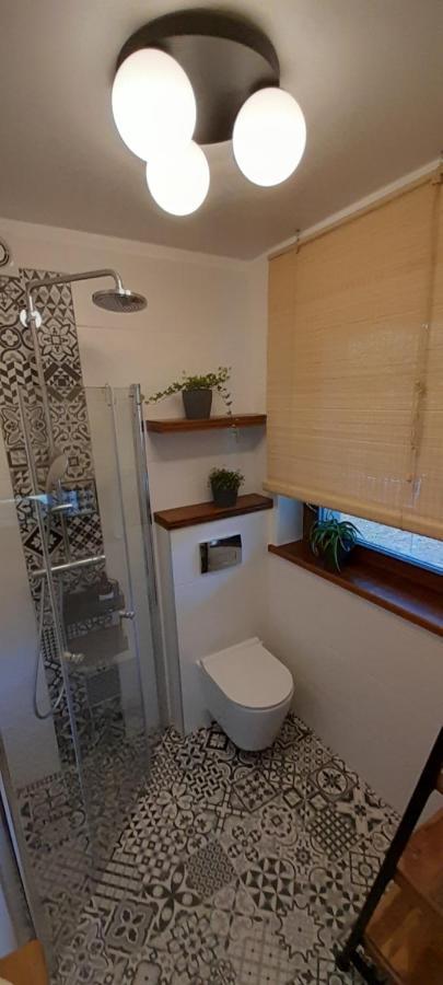 Apartamenty Emzetka โปเบียโรโว ภายนอก รูปภาพ
