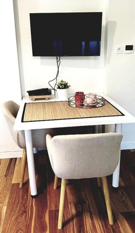 Apartamenty Emzetka โปเบียโรโว ห้อง รูปภาพ